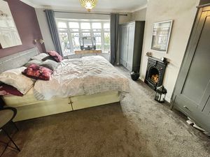 Master Bedroom- click for photo gallery